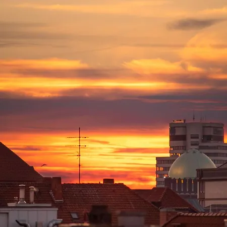 Apartamento Eich-penthouse, Zentral Am Stadtwald Mit Ausblick über Stadt, 24h Self Check-in, Netflix, Disneyplus *