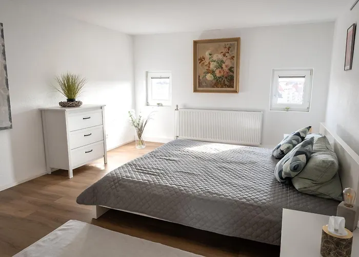 Eich-penthouse, Zentral Am Stadtwald Mit Ausblick Ueber Stadt, 24h Self Check-in, Netflix, Disneyplus 公寓 汉诺威