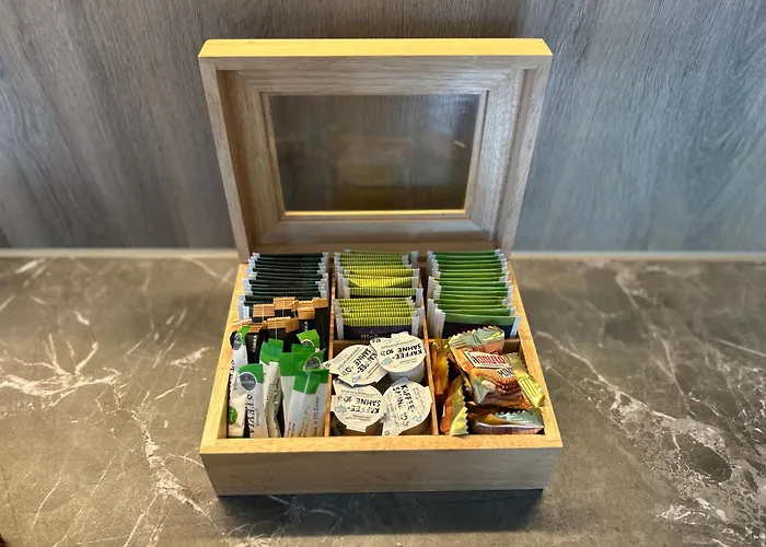 公寓 Eich-penthouse, Zentral Am Stadtwald Mit Ausblick Ueber Stadt, 24h Self Check-in, Netflix, Disneyplus