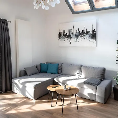 Eich-penthouse, Zentral Am Stadtwald Mit Ausblick Ueber Stadt, 24h Self Check-in, Netflix, Disneyplus