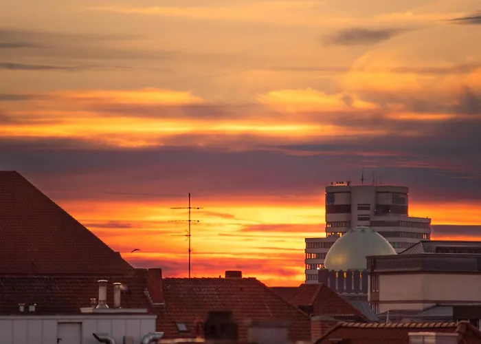 Apartamento Eich-penthouse, Zentral Am Stadtwald Mit Ausblick über Stadt, 24h Self Check-in, Netflix, Disneyplus *